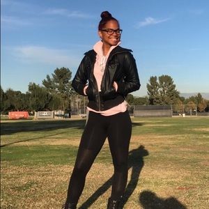 Meet your Posher, Angela